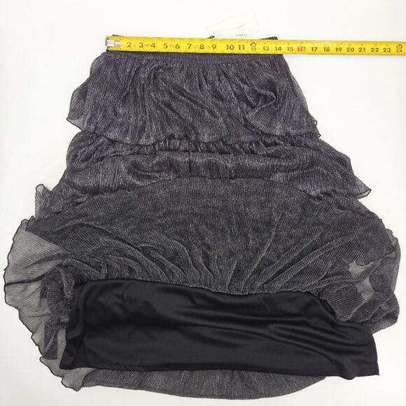 A Loves A Tiered Maxi Skirt Size Medium Broomstick Witchy Whimsygoth Dark Fairy - Picture 7 of 7